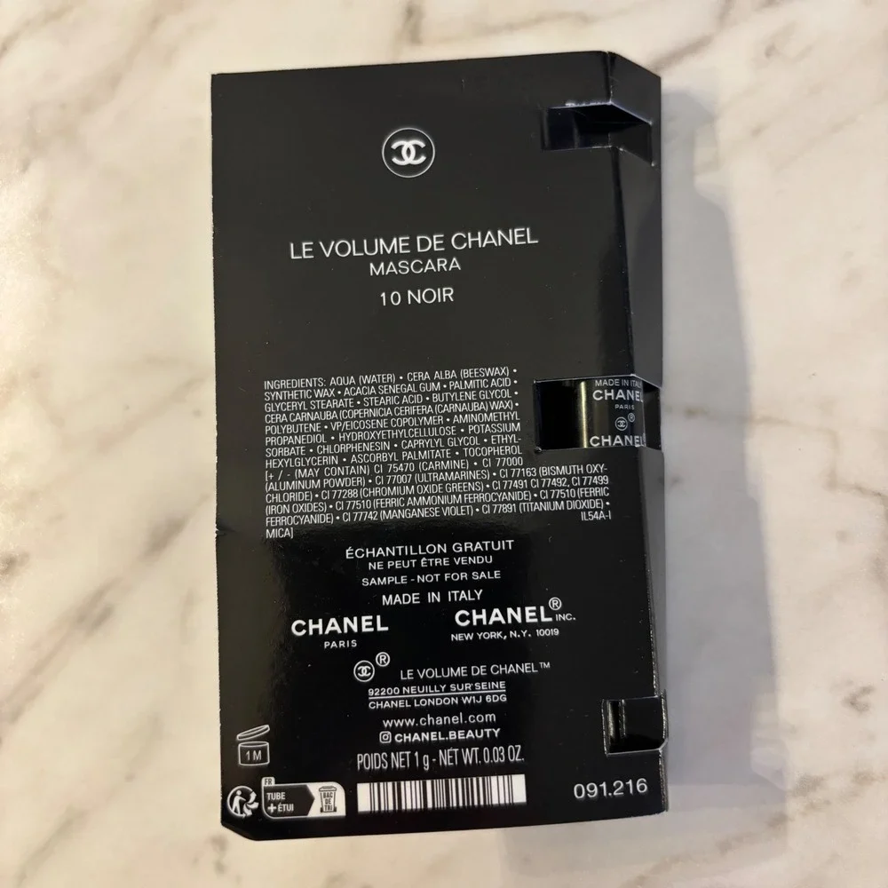 Chanel Le Volume de Chanel Mascara 10 Noir Travel Size Sample 1g 0.03oz New